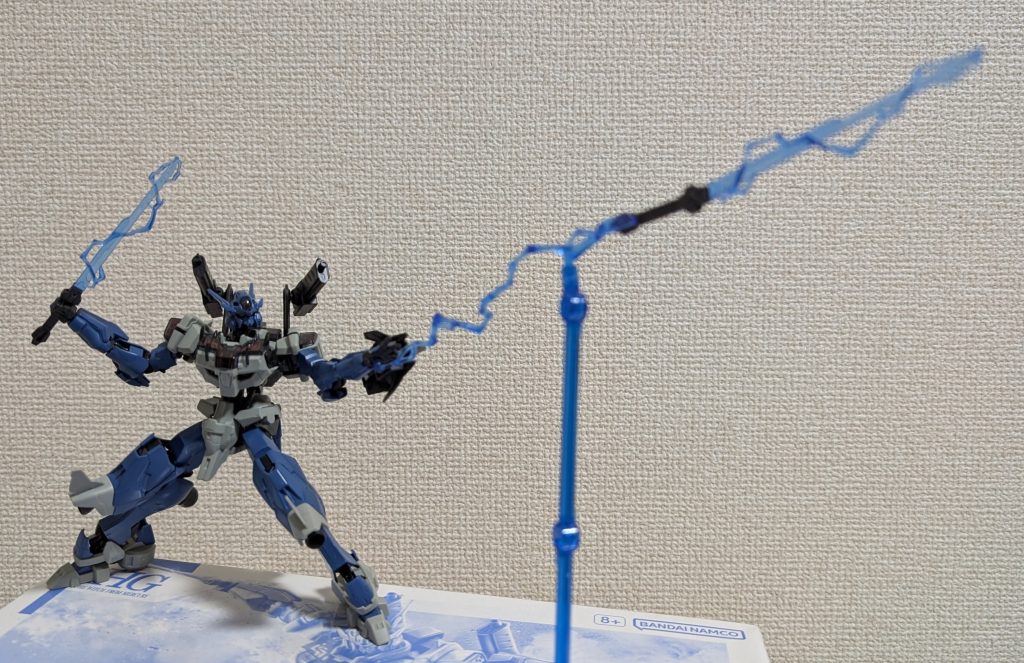 左手からも投擲w