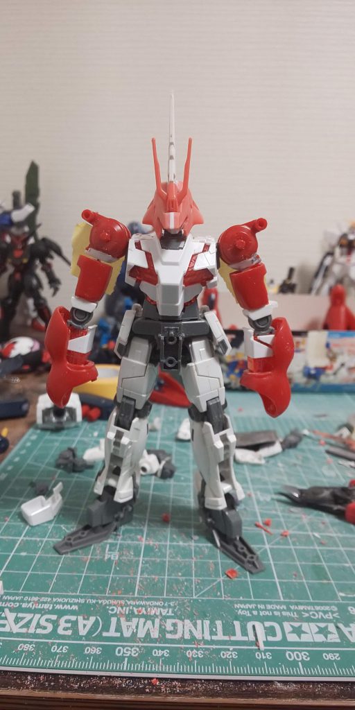 制作初期です。さざにもサイコフレームはありかと思って始めましたが結果ほぼ見えなくなってしまいました。