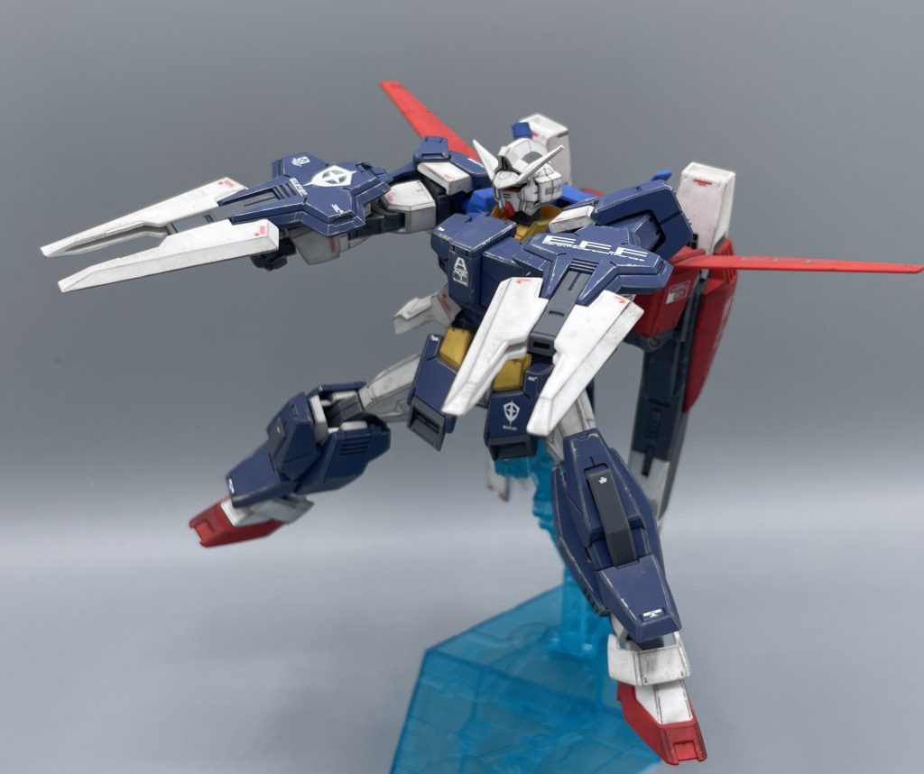 シールドライフル AGE-1の両腕に装備されたシールドでありライフルでもあるトンデモ兵器。シールドでありライフルでもあるだけじゃなく・・・