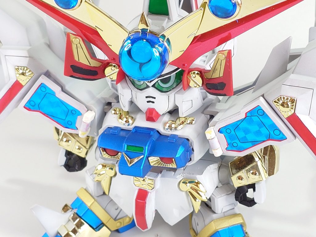 可動は…まぁあまり動かないので完成写真は2枚だけです