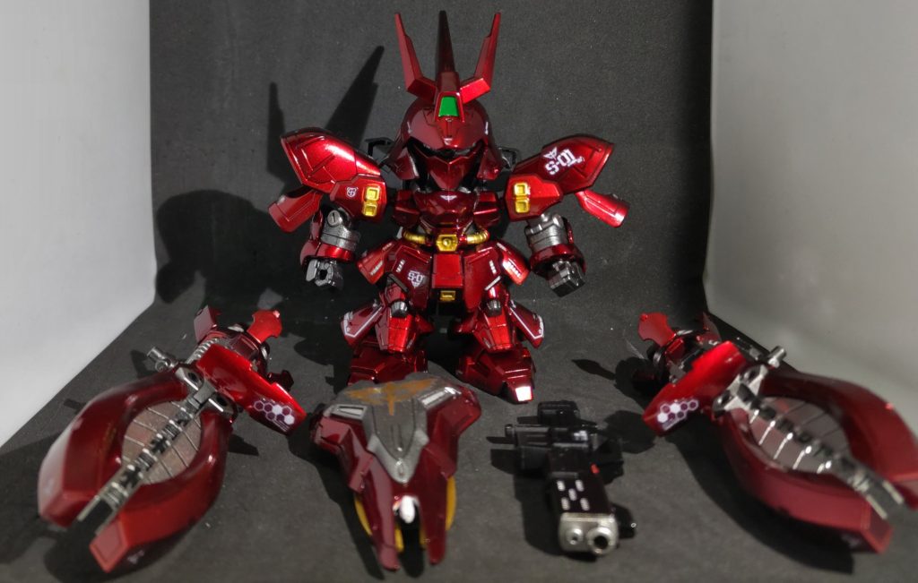 ゲート処理→洗浄→エアブラシ塗装→スミ入れ→デカール貼り→トップコートはじめてのキャンディ塗装をしてみました。