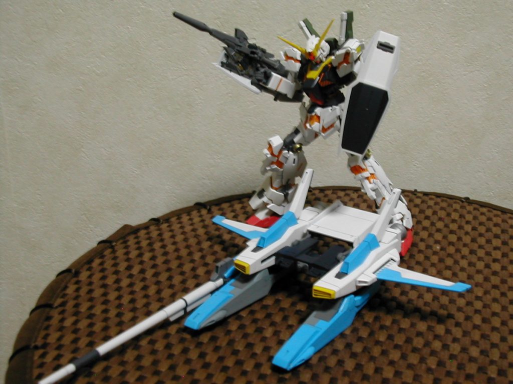 Gディフェンサーと分離した状態です。コアファイターは別コンペに出場したため、オミットしています。