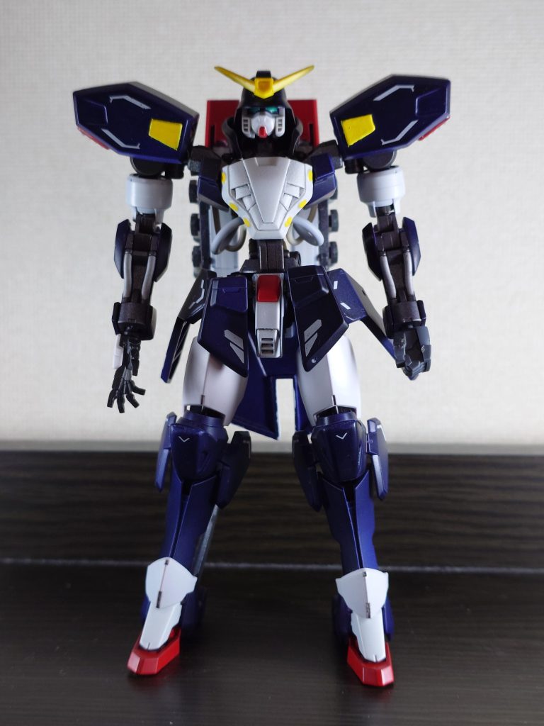 今回、ミキシングは初めてだったのですが、シュピーゲルらしさをなくさずに完成できたのでは、思っています。鉄血の機体デザインはかなり好みなので、今後の同じようにほかのシリーズの機体を鉄血風にするかもしれないですが、鉄血のシリーズが全然変えないんですよね（泣）