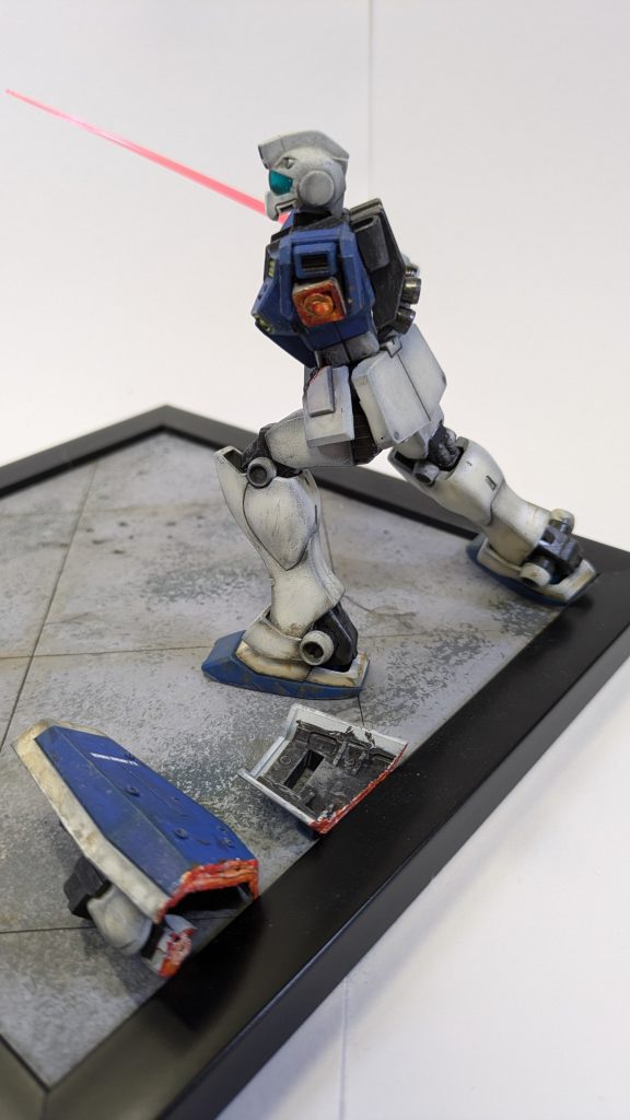 別アングルその２グフのヒートサーベルで切られも反撃しようと足掻いてます。