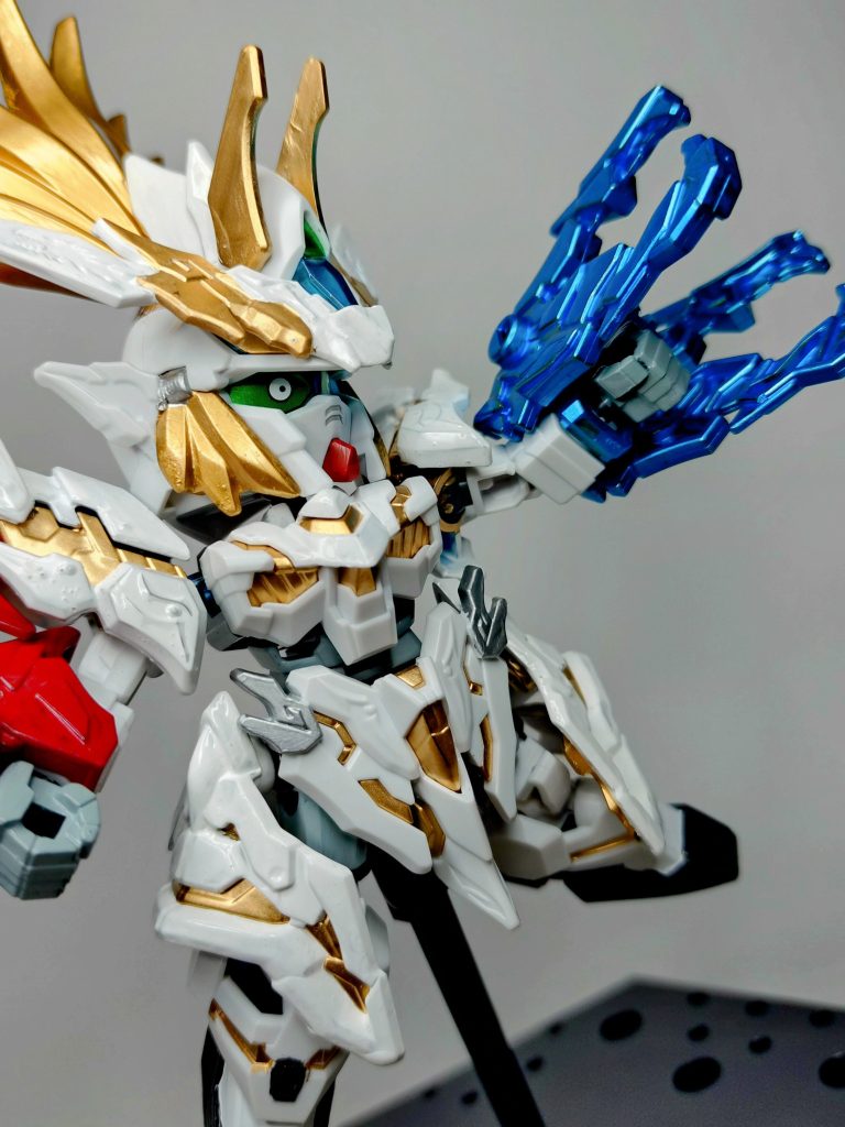 《清龍煌顎》ガルルキャノンイメージなのでメタリックブルーです。マニュピレーターを砲身パーツと差し替えようか悩んだのですが中途半端になりさうだったので、そのままにしました。