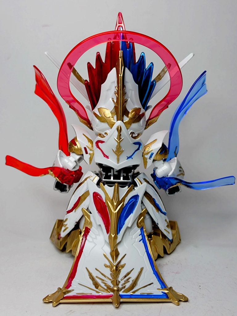 背面リアスカートのおかげでだいぶボリュームがあります。軽装なのに情報量が多いのは良いキットですね。