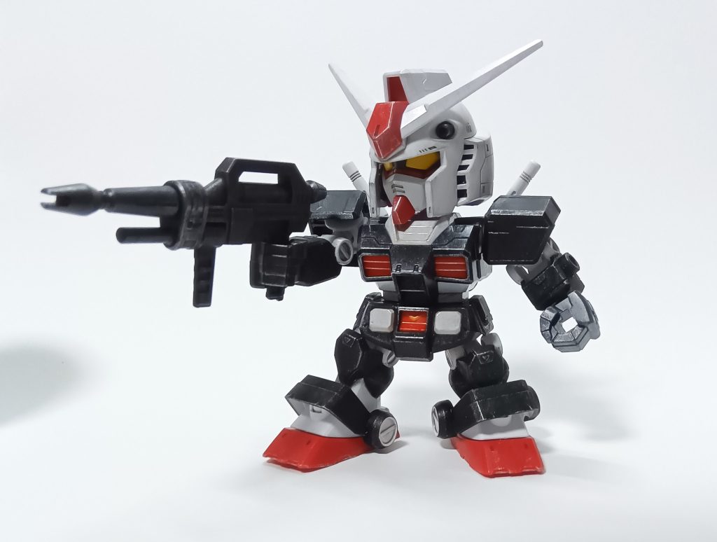 初めてSDガンダムのキットを作ったのですが、やっぱり出来良いですね。