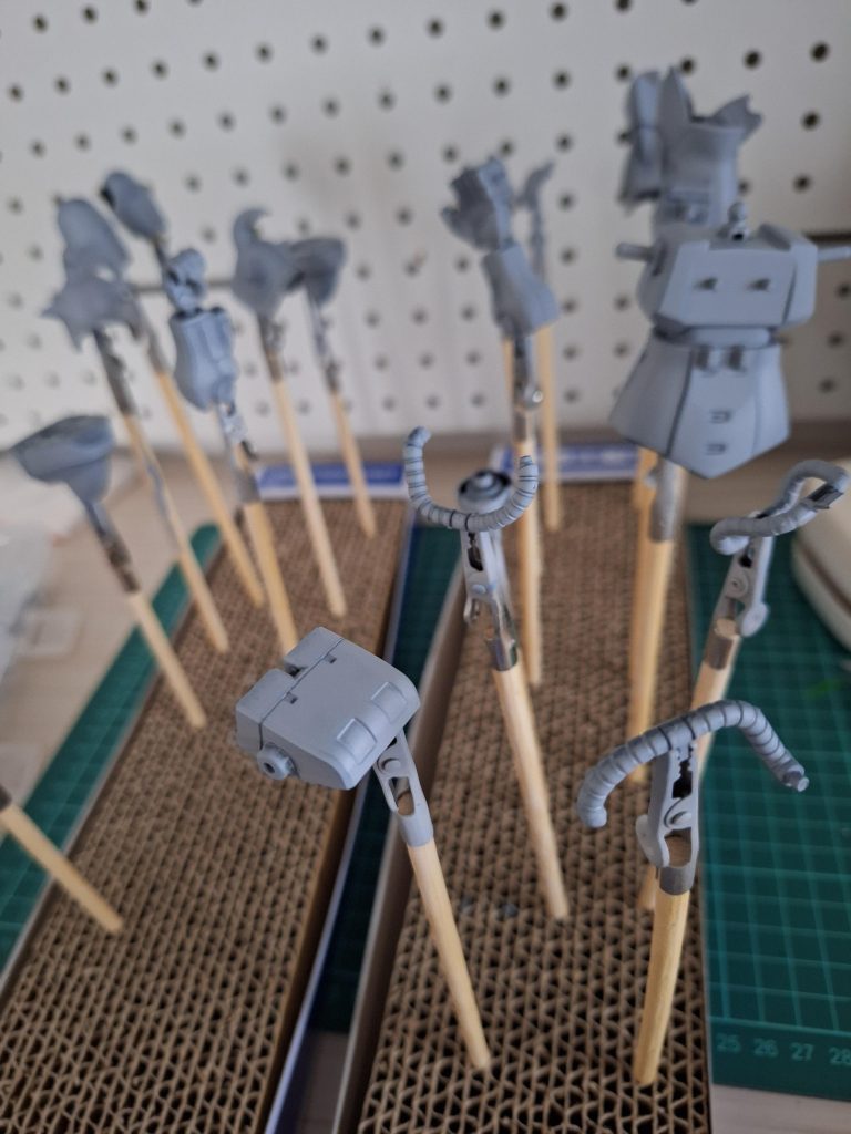 エコプラグフ推しカラー–2枚目/制作者：サコッシュの中の戦争