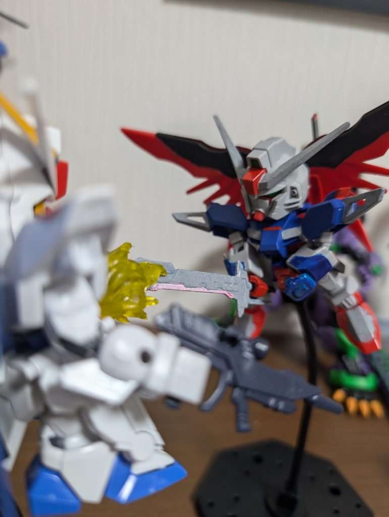 グサッ！spec２だけど…フリーダムを落とす！見てた時はえ…フリーダムが…ってなりました。このときのシンはめちゃくちゃ強かったですよねキラもこの状況で生き延びてるのすごい…