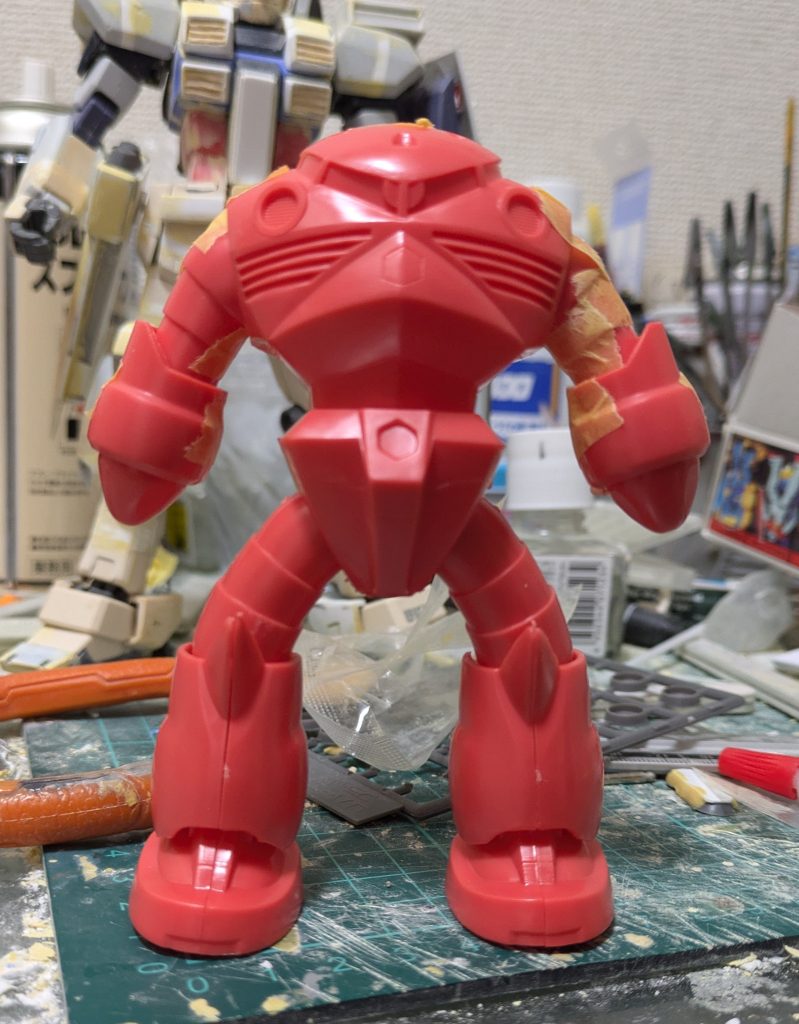 キットの素組状態なんとなくずんぐりむっくりな感じが時代を感じさせますね