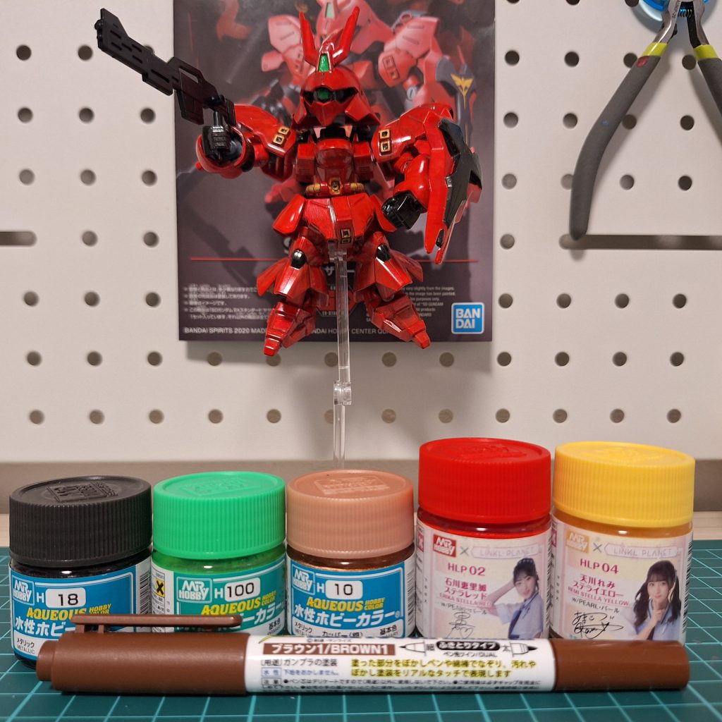 使った塗料とリアルタッチマーカーです。最後まで見て頂きありがとうございました。