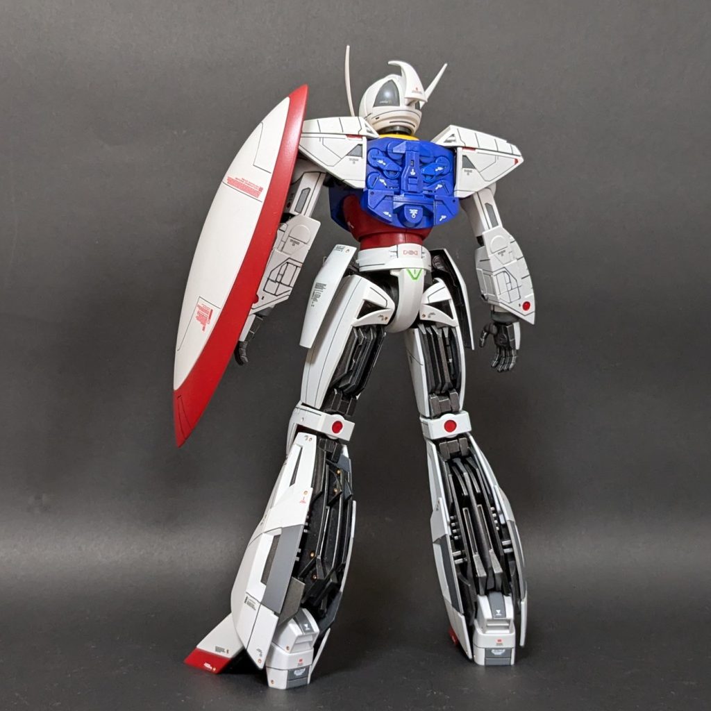 脚の裏側は中身がむき出しだ　脚だけびんぼっちゃま