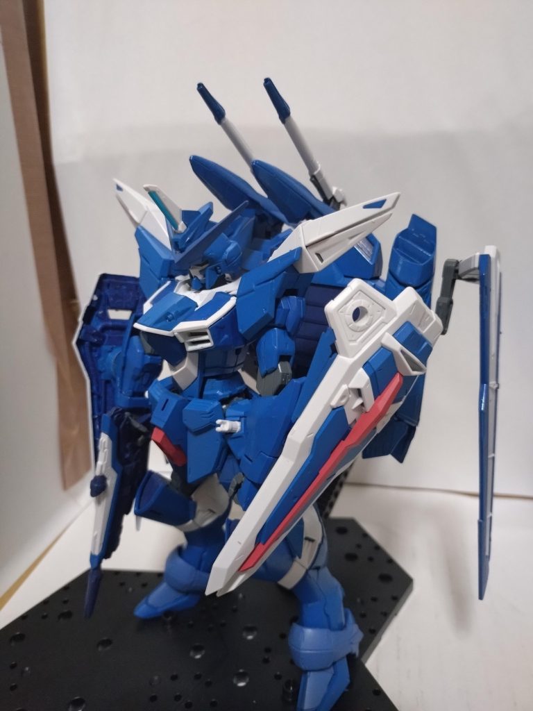 仕上げは、ツヤ消しトップでフィニッシュ。