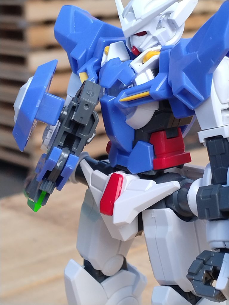 ピンバイスで銃口を少し開けた