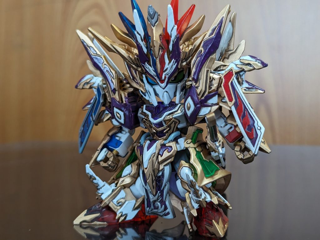 属性光のみの軽装状態。ちと紫の部位が多かったせいか 光っぽく見えない。