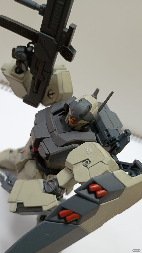 クリーム色をイメージしたのですが少し緑かかってますが、これはこれで良かったです。