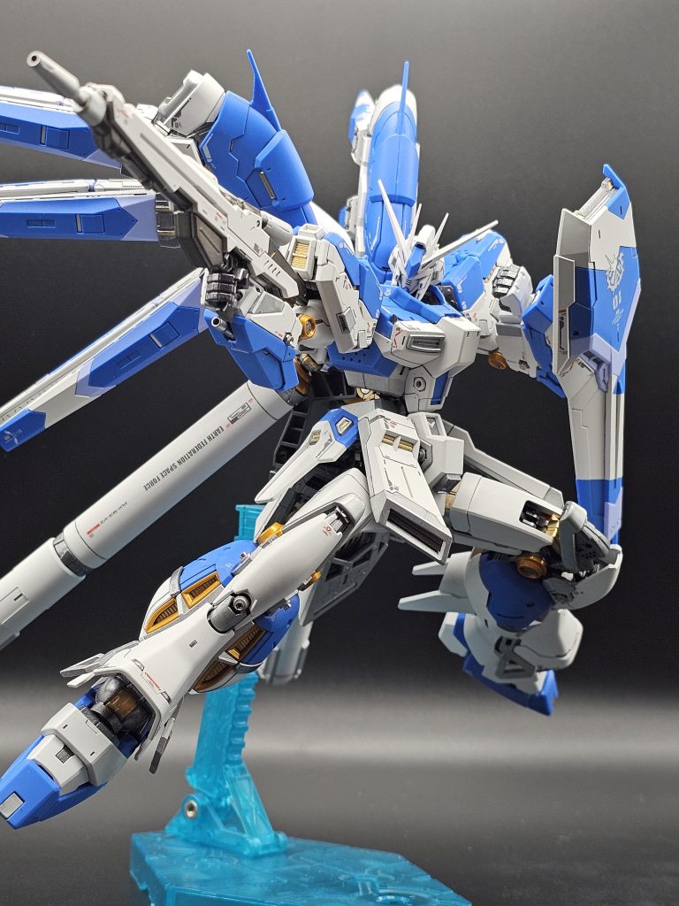 お約束の種ポーズ。干渉が恐くてあまり動かせません