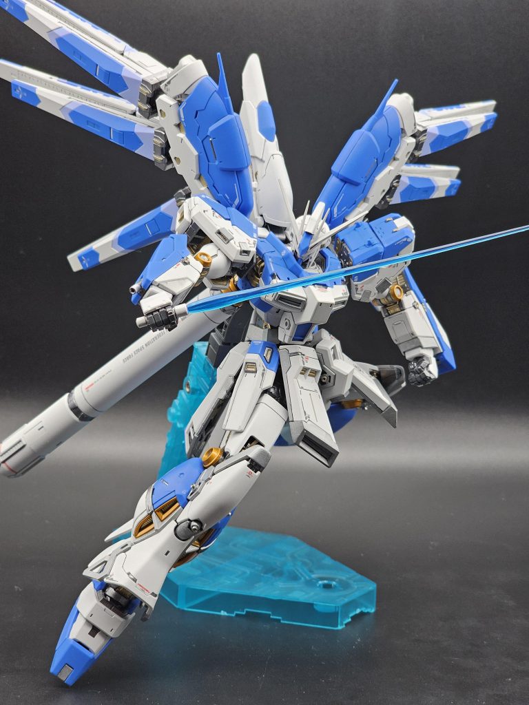 今回の目標、スミをキレイに入れて、ロールアウトな感じでキレイに仕上げる。は、ある程度できたかな、と。次回は全塗装かプラバンディテールアップに挑戦する予定です。