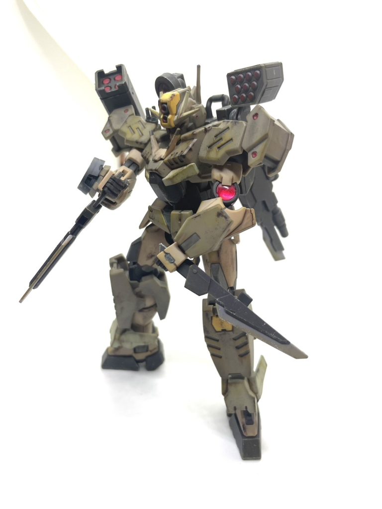 接近戦もヤりますよ！ナイフで！