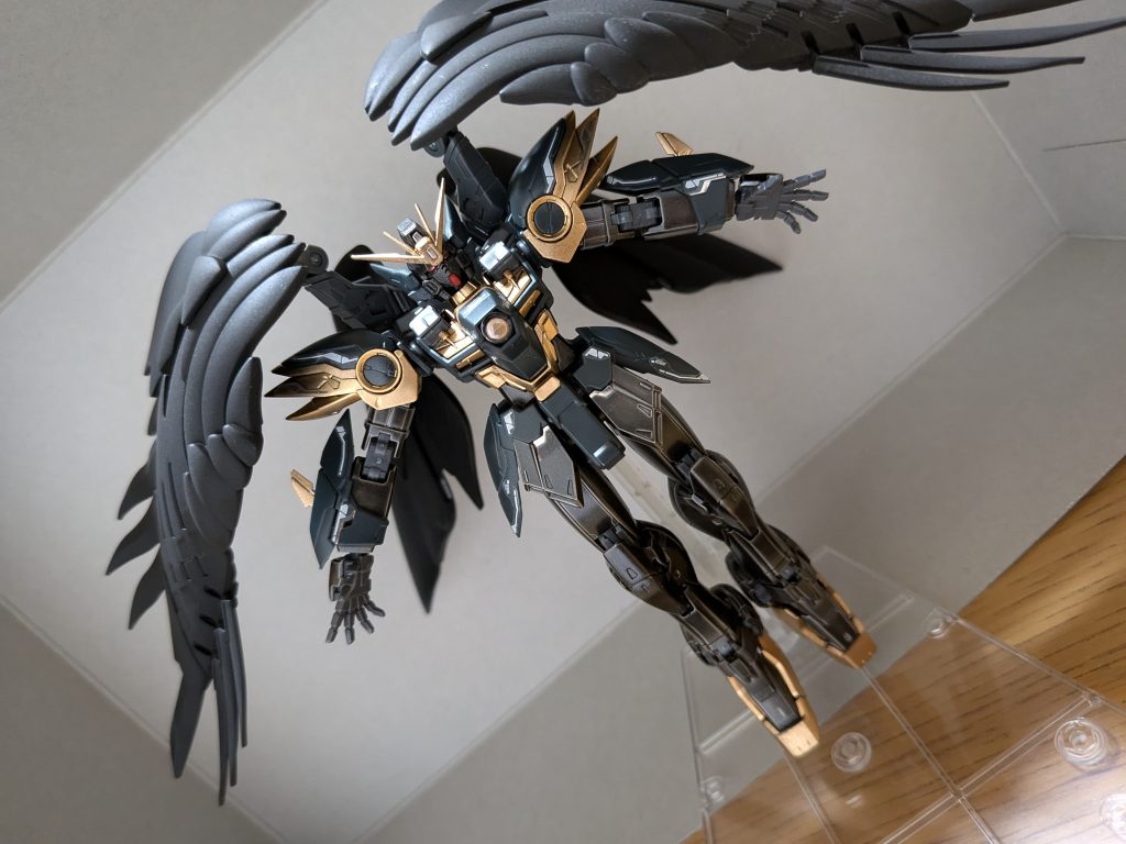 堕天使というか黒い翼がカラス🐦‍⬛みたいwww