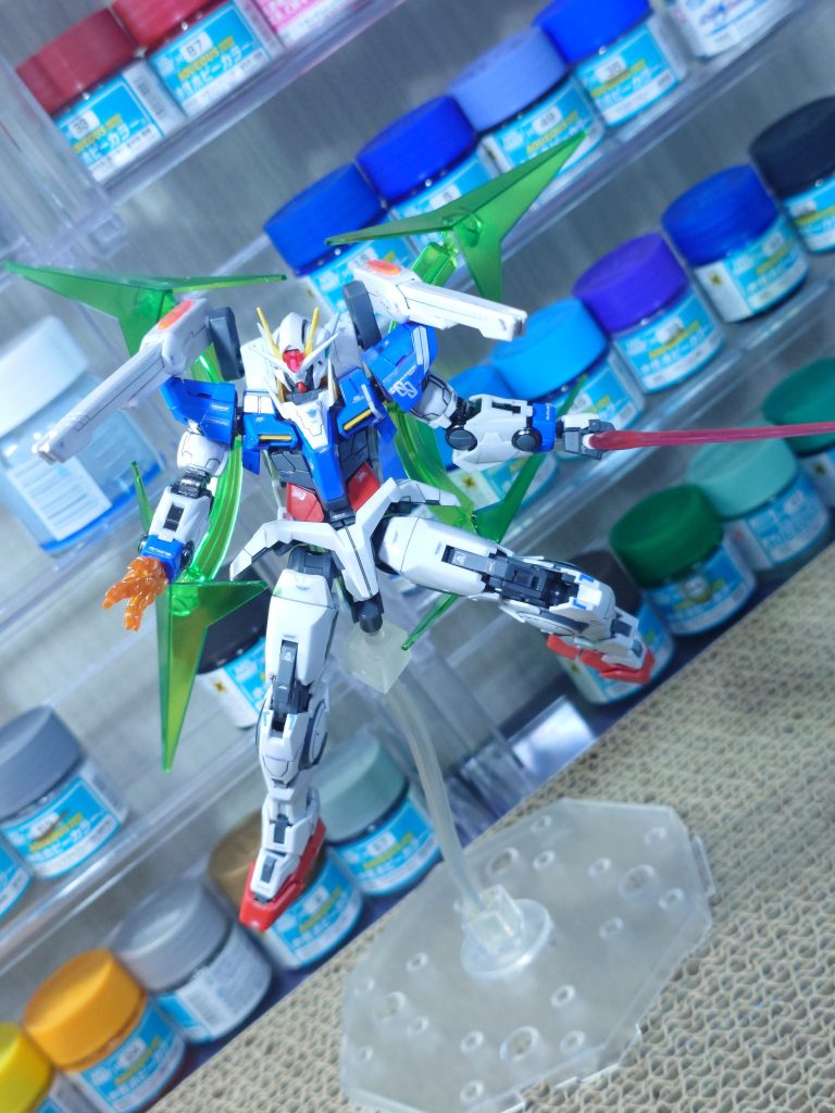 プラフスキーウイング展開パイロットの脳量子波が昂り、プラフスキードライブ稼働率が一定ラインを超えると発現するが、その原理は設計者をして不明。発現中はエネルギー生成量が格段に向上し、推進力も向上する。ブラスターの砲身が伸長して通常形態では使用不能なプラフスキーキャノンが使用可能になる。プラフスキーキャノンの出力は、パイロットの脳量子波の強度に比例し、その威力は理論上無限大。