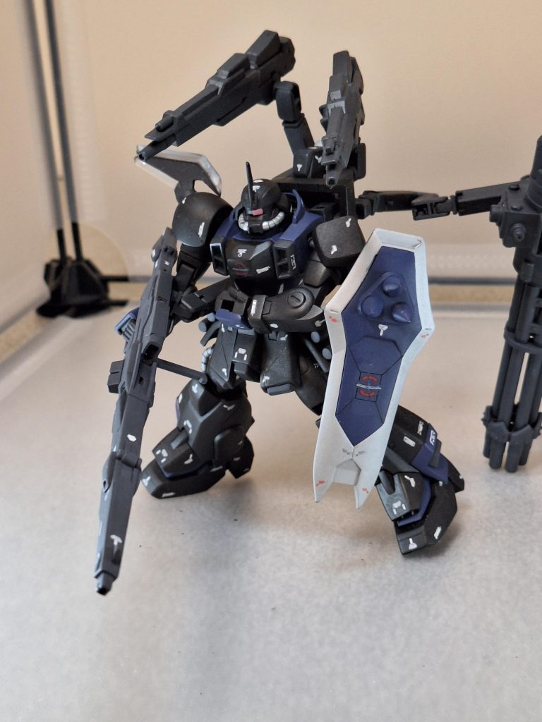 右側に付けた、大出力ビームライフル「グレイシャルラヴ」(笑)