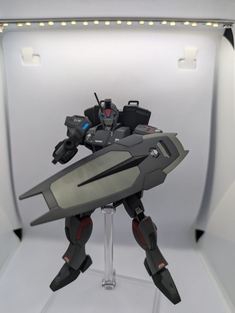 盾にも部隊エンブレム