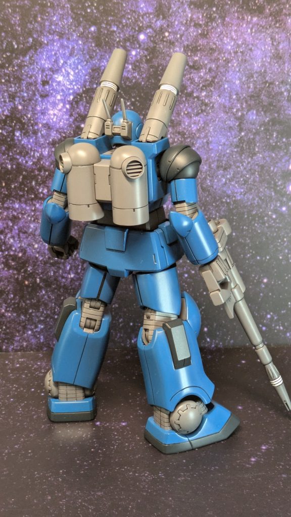 画像では青く写っていますが、実物はへビカスくらいのブルーグリーンで、もう少し緑よりです。