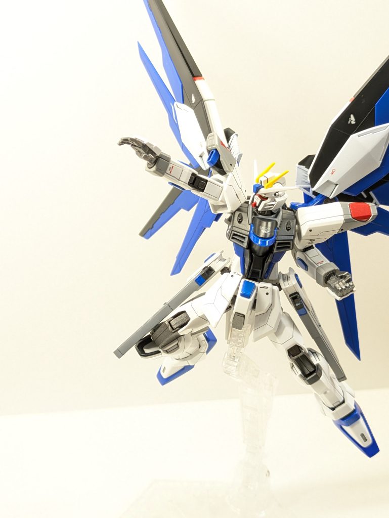 俺のこの手が真っ赤に燃えるーー爆熱フリーダムフィンガー