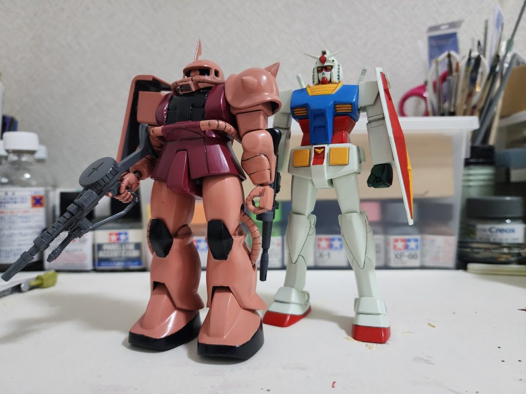 閲覧ありがとうございましたこの前のガンダムと並べたかったんですがグレーサフにしてしまったせいで色が違和感…上手い人達はここを上手く予測できるんでしょうね…