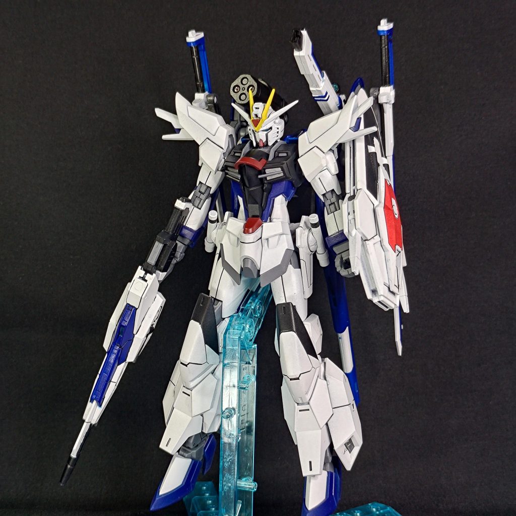 ライジングライズガンダム・フルパッケージ–2枚目/制作者：カンナオス