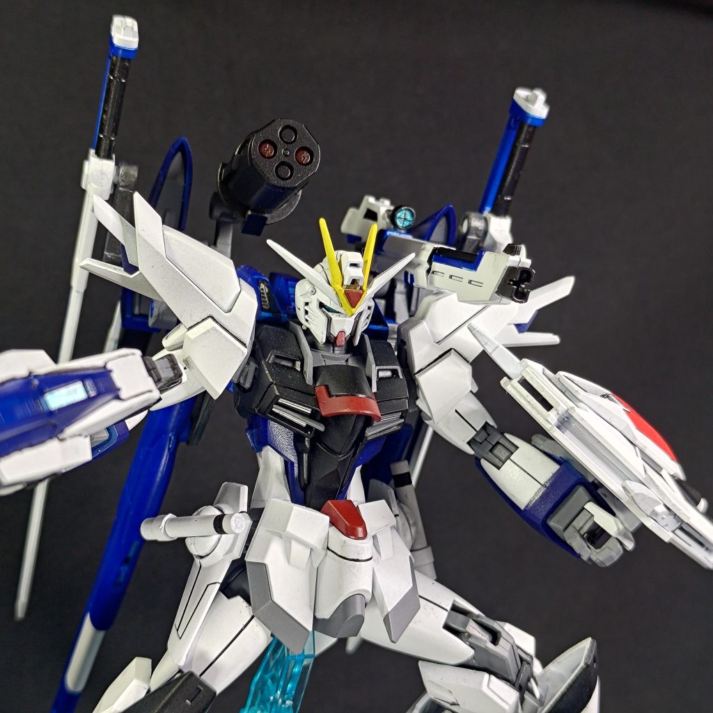 ライジングライズガンダム・フルパッケージ–4枚目/制作者：カンナオス