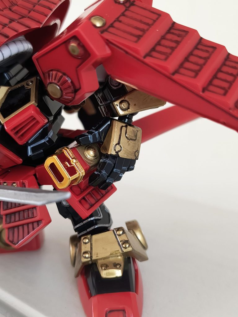 左手に平手が付属してました。