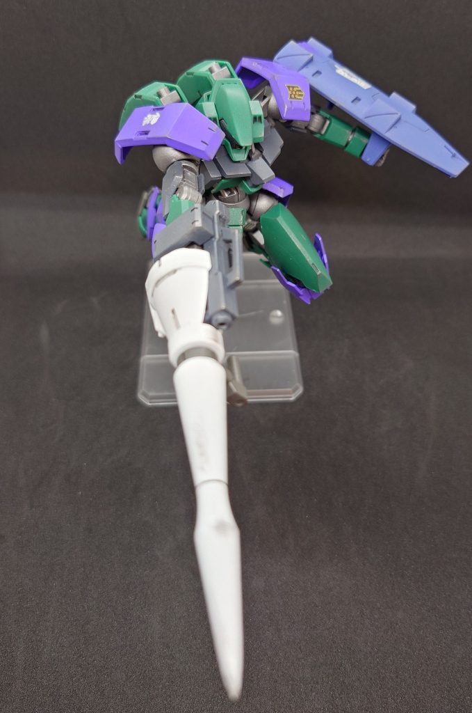 マクギリス・ファリド事件の際には生きていた主と共に革命軍と戦ったことでしょう（そして石動あたりに撃墜され戦死）。