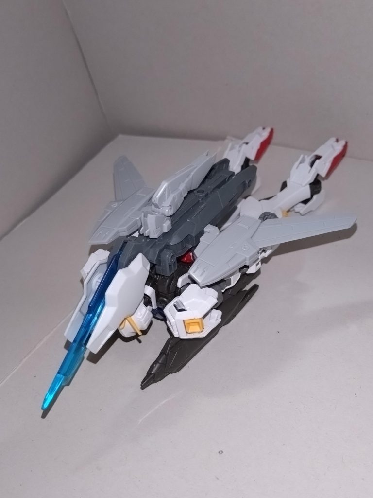 頭部···ライトニングZガンダム両腕···キャリバーン脚部···ノーマルバルバトス胴体···バルバトス第6形態バックパック···30MMアタックサブマリン+同・エネルギー武装+ビルダーズパーツのMS強化ウイング01他
