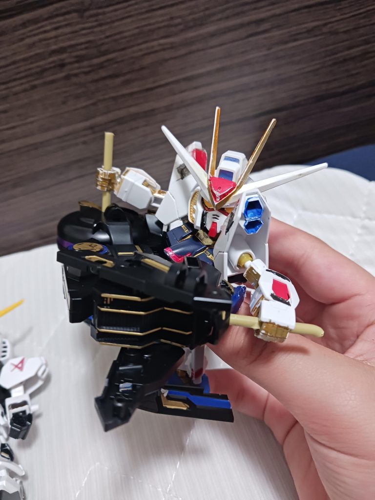 両手持ちさせることができます  