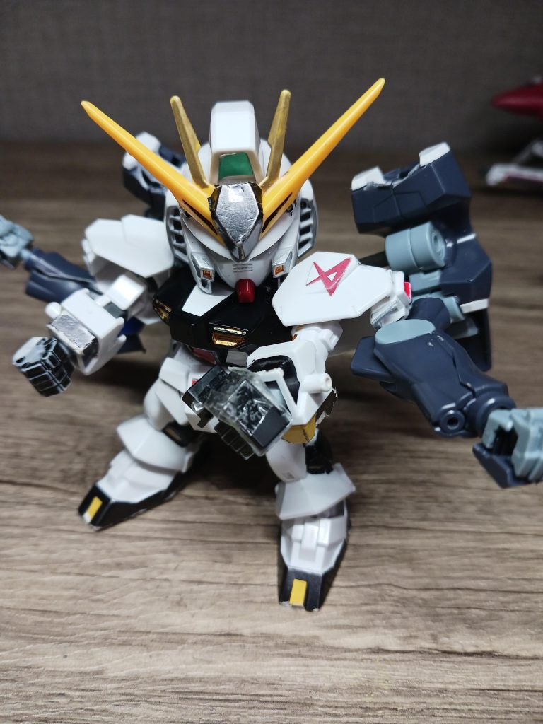 ナックルガード。格闘戦にはうってこいですね！！