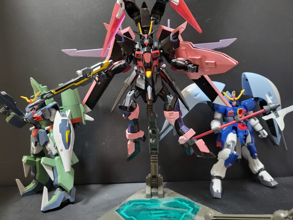 設定としては、ザフトがもう1回造ったカオスとアビスを無人機の僚機として運用し、コンビネーション攻撃をする感じです名前の由来は、ステラが長い名前を覚えられないからイモータル→芋→おいもさんって感じで名付けました