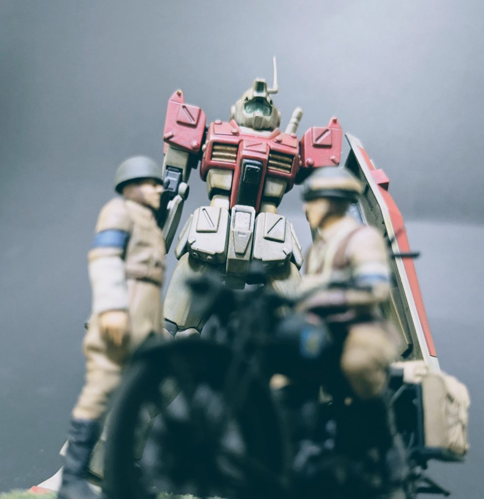 9月末に作った1/35のミリタリーフィギュアとの競演をしてみたかったので1枚撮影