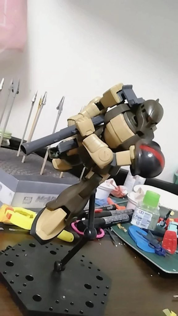 ウェザリング前の状態です。初めての筆塗りにしては綺麗にできたかな？