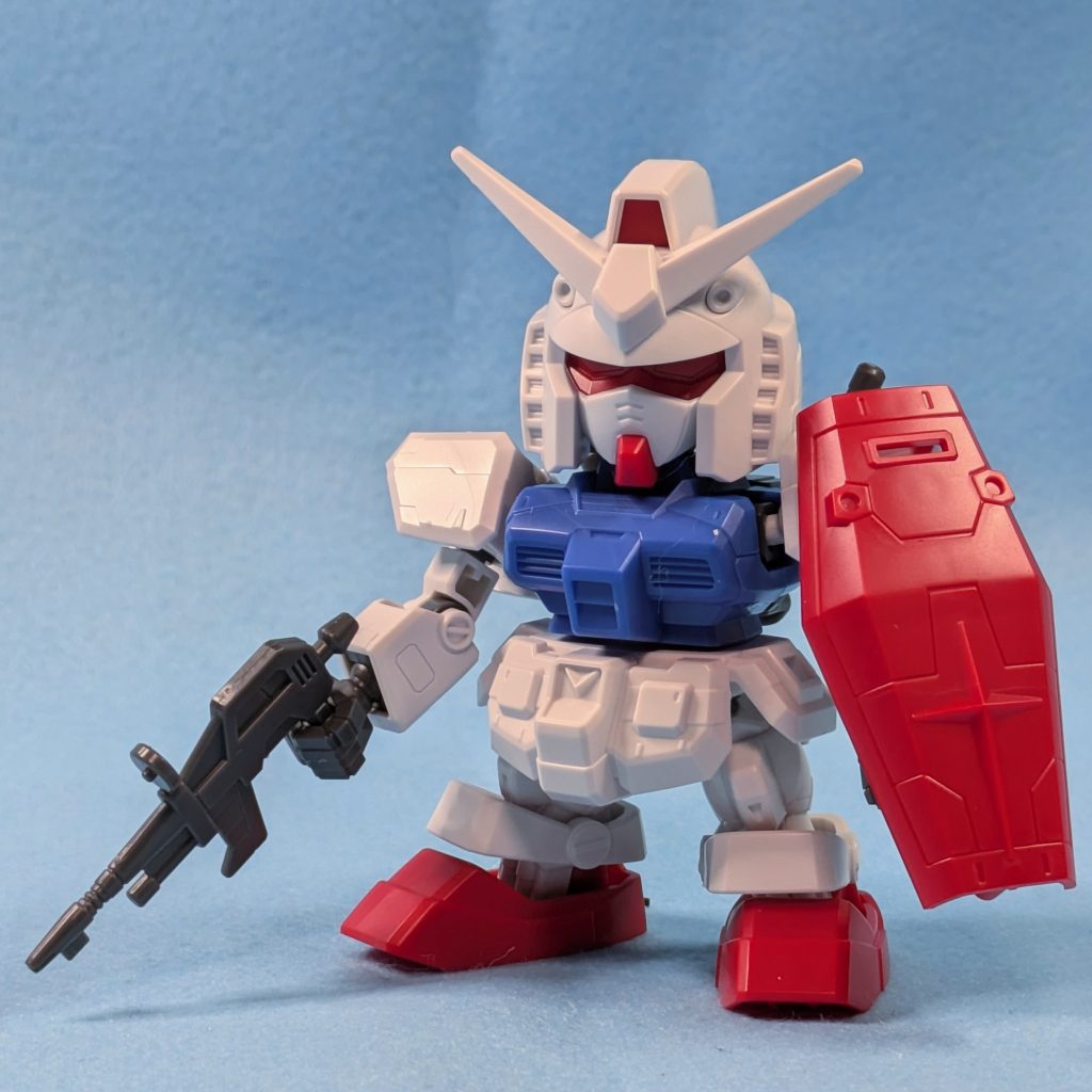 SD EXスタンダード RX-78-2 ガンダム–2枚目/制作者：リーノ