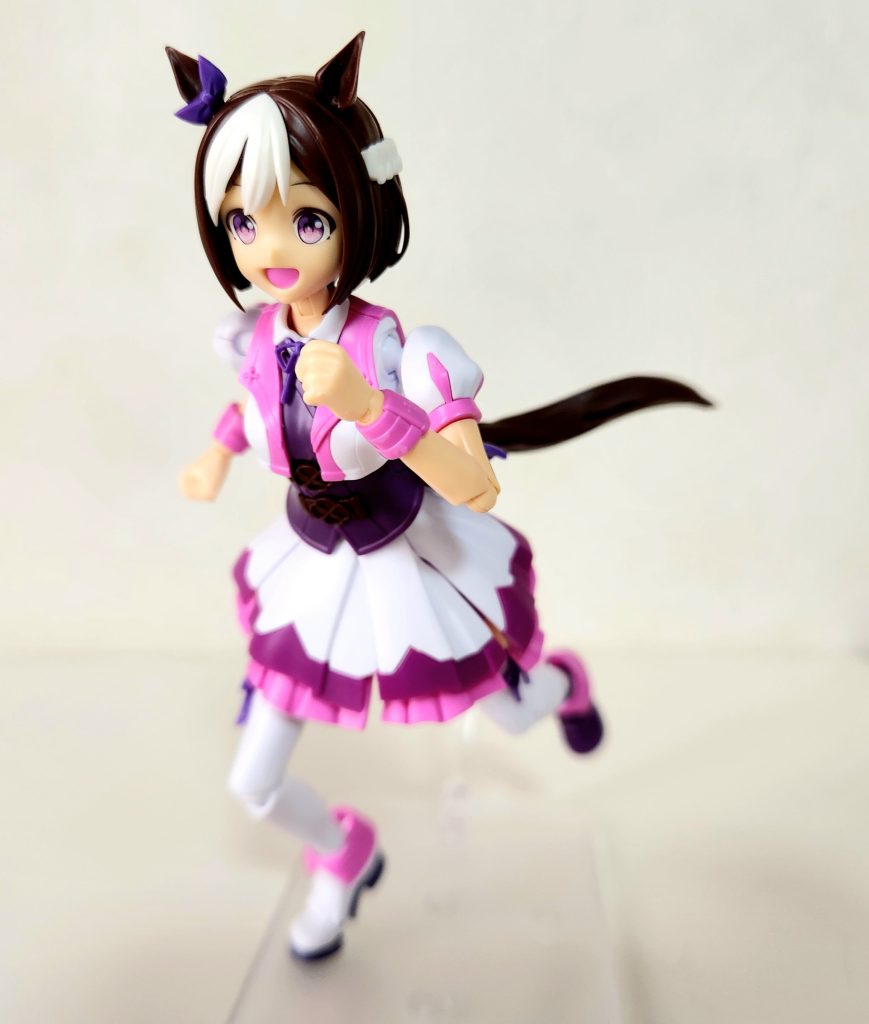 仮組みだけしたスペシャルウィーク。パーツ構成的に全塗装するの結構大変そうな感じです💦