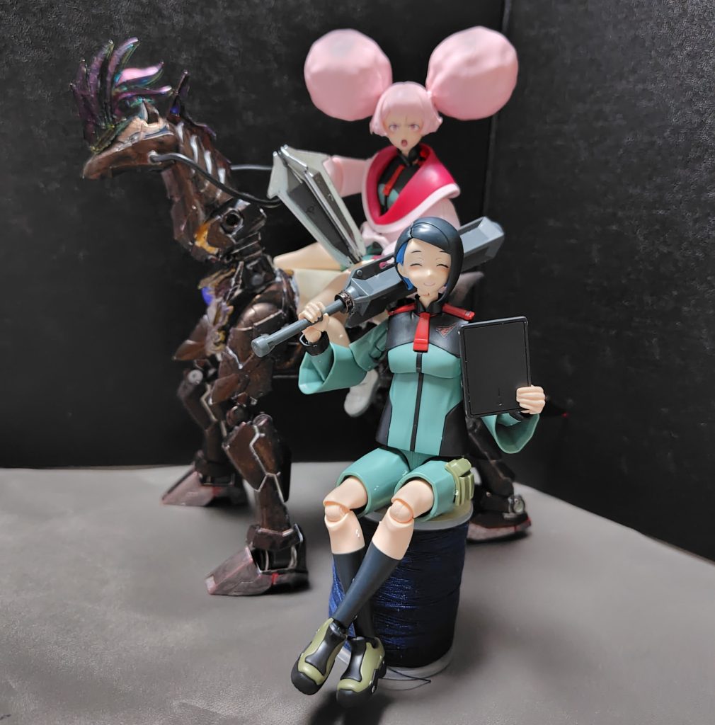 評価としては、スレミオ達と比べて制服は大分改良されており作りやすくなっている点が大きいです。プレバン限定の一般制服仕様のスレッタのボディパーツ代わりに購入するといった方向性もありかと思います。