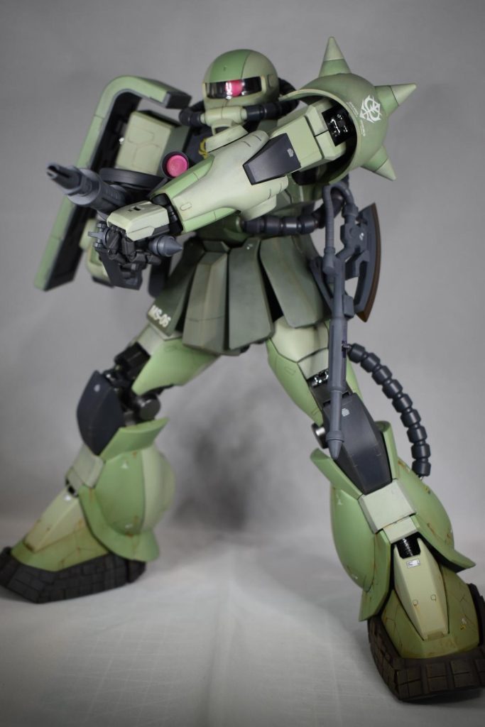 可動範囲がそこまで広くないのでこれが限界です。