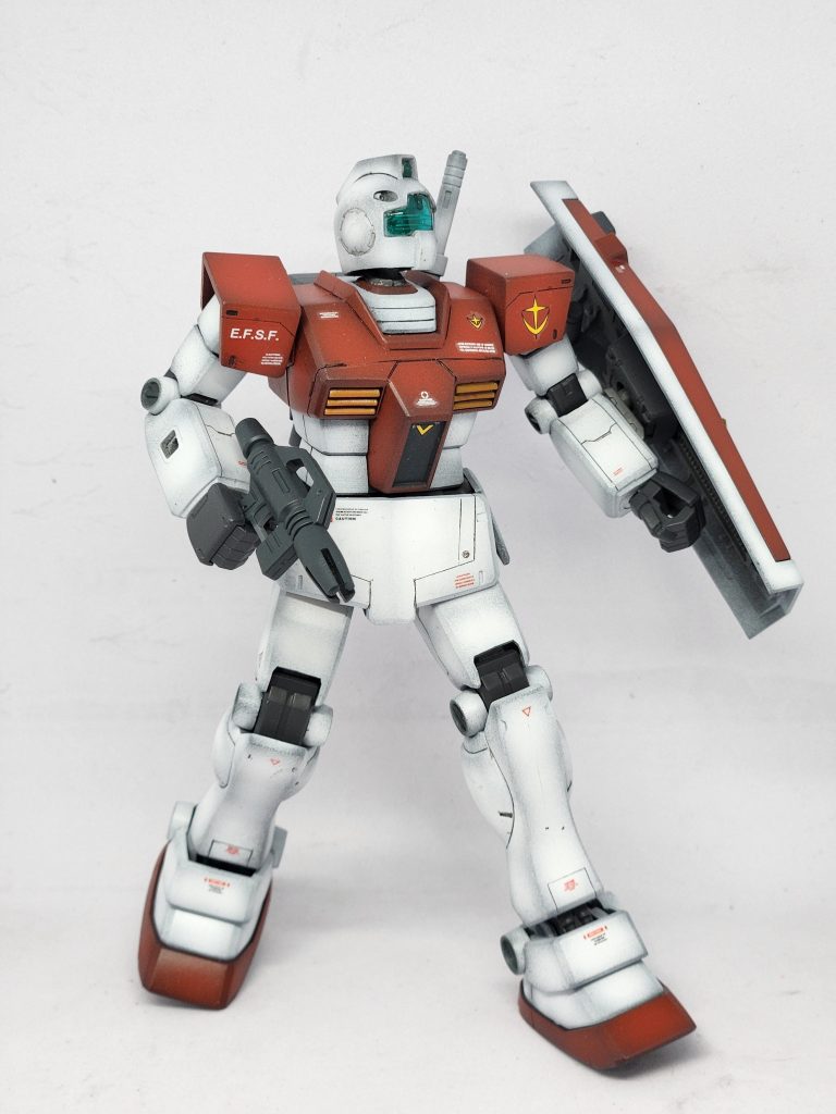 ポーズ２。首を延長したおかげで上を見ることが出来ましたが、代償に首が据わらない💦というハプニング💦序盤に様々なトラブルで暗礁に乗り上げかけたが、集中力を切らさず、なんとかここまで辿りつきました💦改修の方がやりがいあるって‼️でもどっちも楽しいって👺