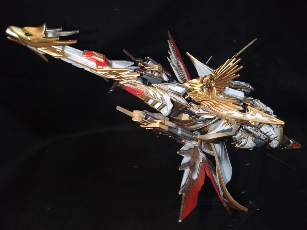 超絶鳳凰形態にも問題無く出来ましたが、やはり全長が長すぎたな〜