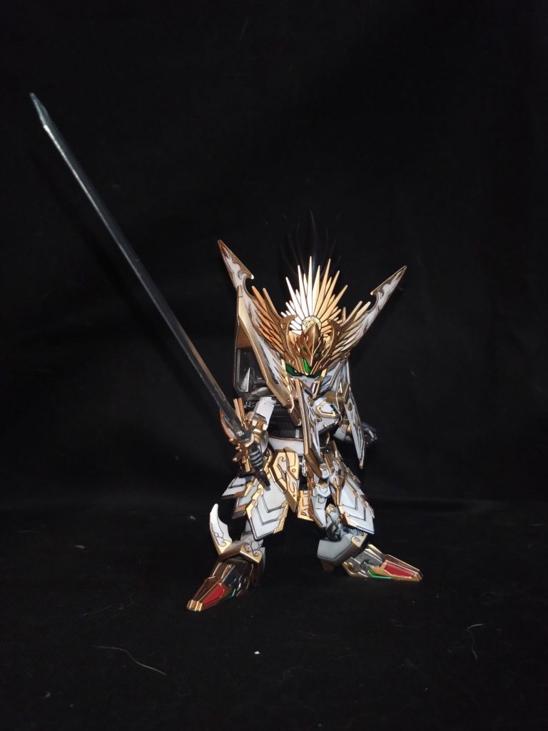 軽装形態可動域を広げた恩恵はこちらの方が大きく出ましたポージングをやってみたところかなり自由に動いてくれました