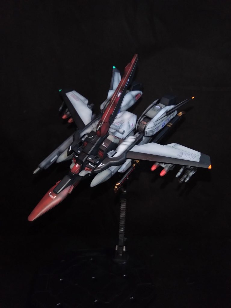 ＭＡ形態見事にしっかりと航空機しててびっくりしました！そして、何このかっこいい機体！！と感動してます（笑）