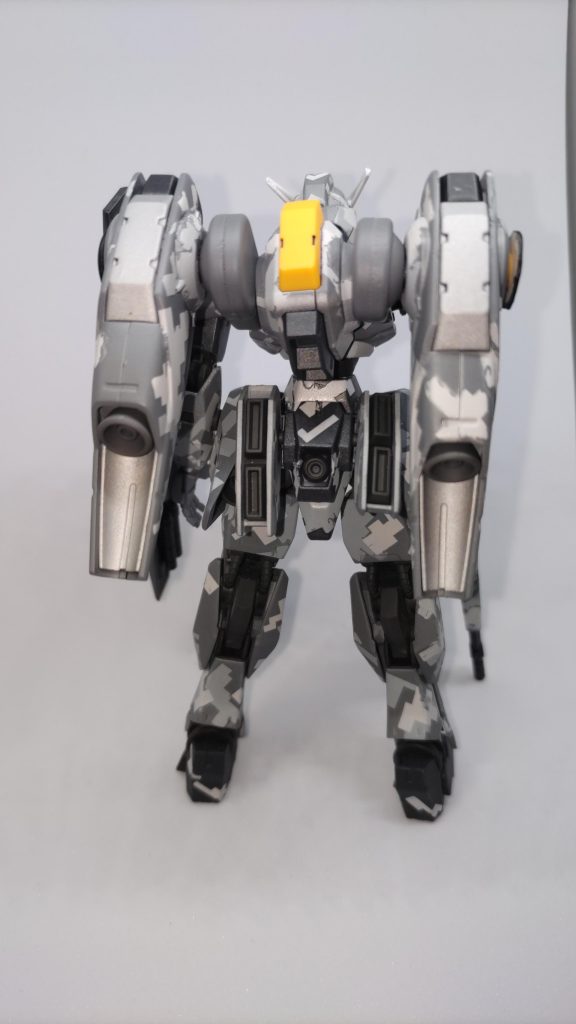 元のバックパックは腰へメインはエアリアルのフライトユニット