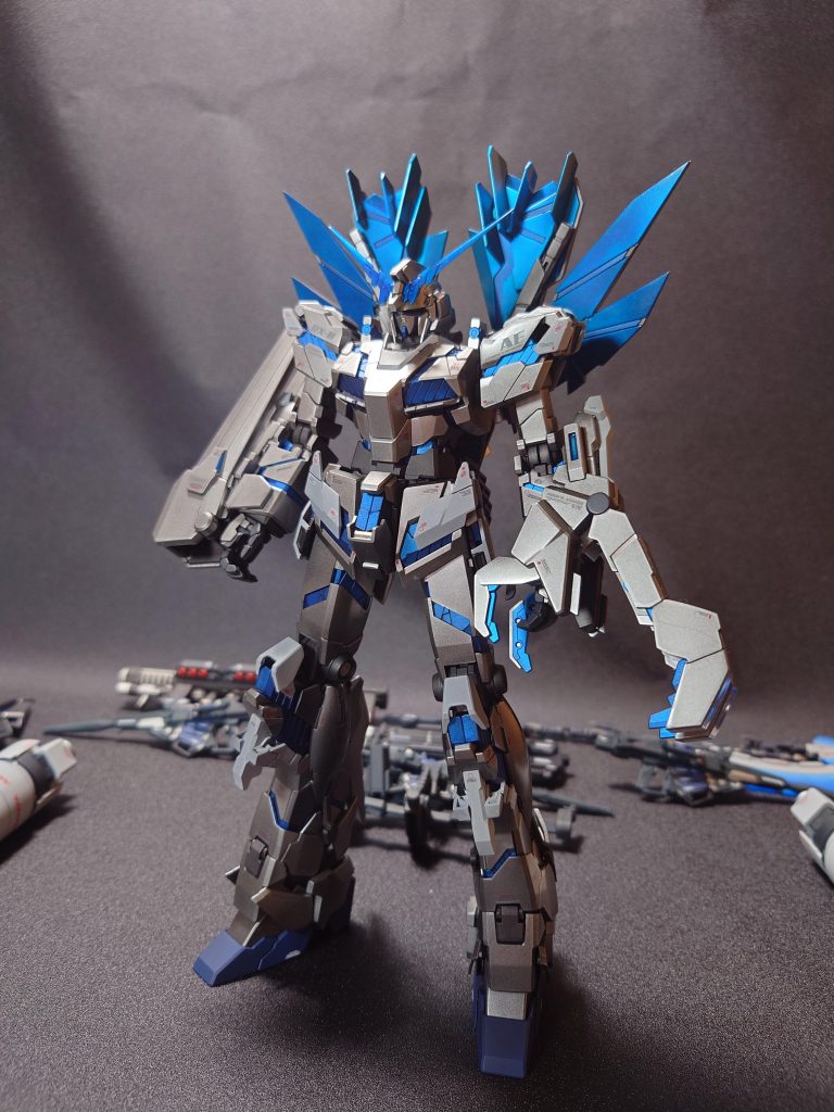 本体のみの組み上げです。この時点でもう非常に満足感が高いです。